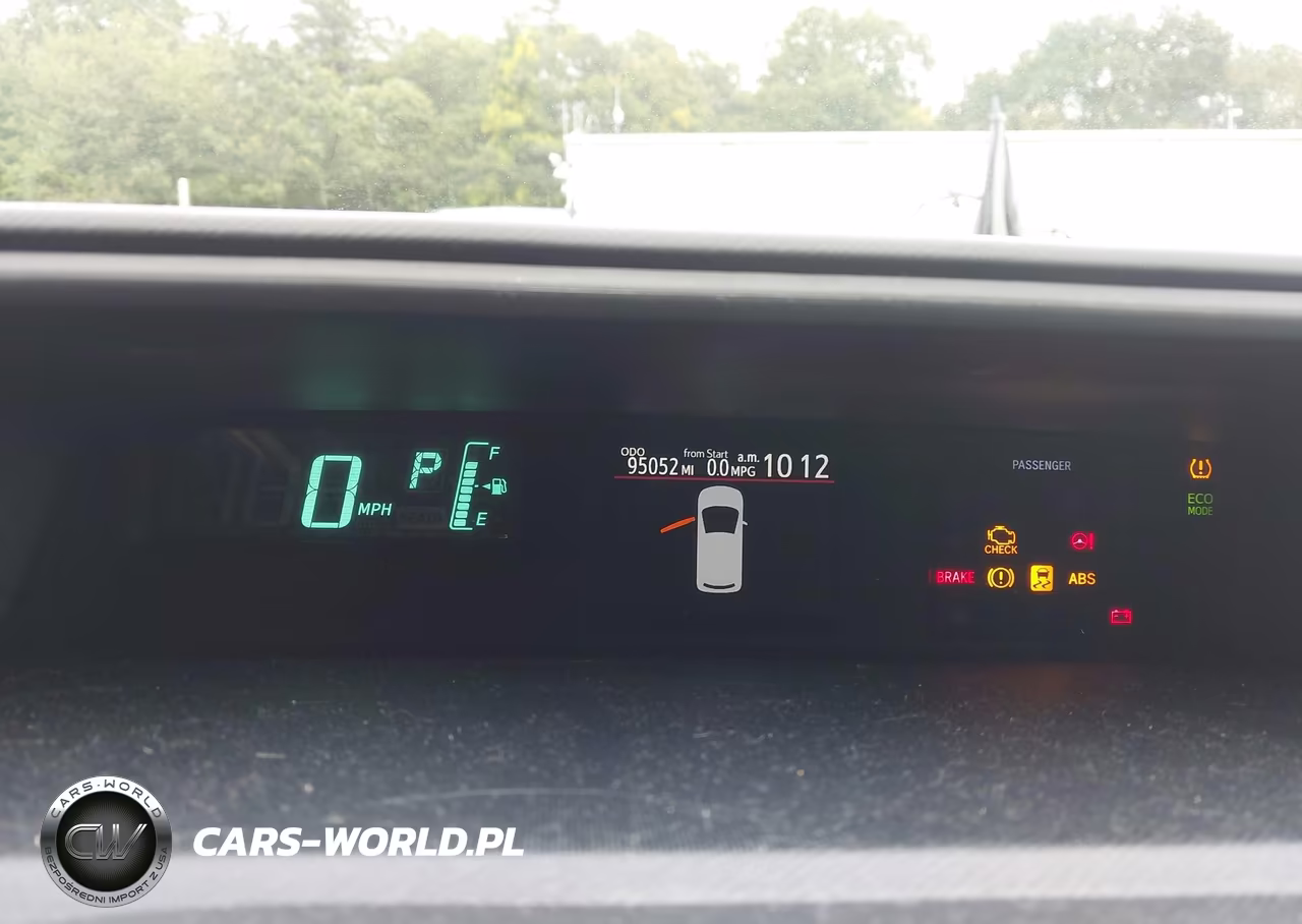 2012 Toyota Prius C One VIN:JTDKDTB34C1516835 - 12