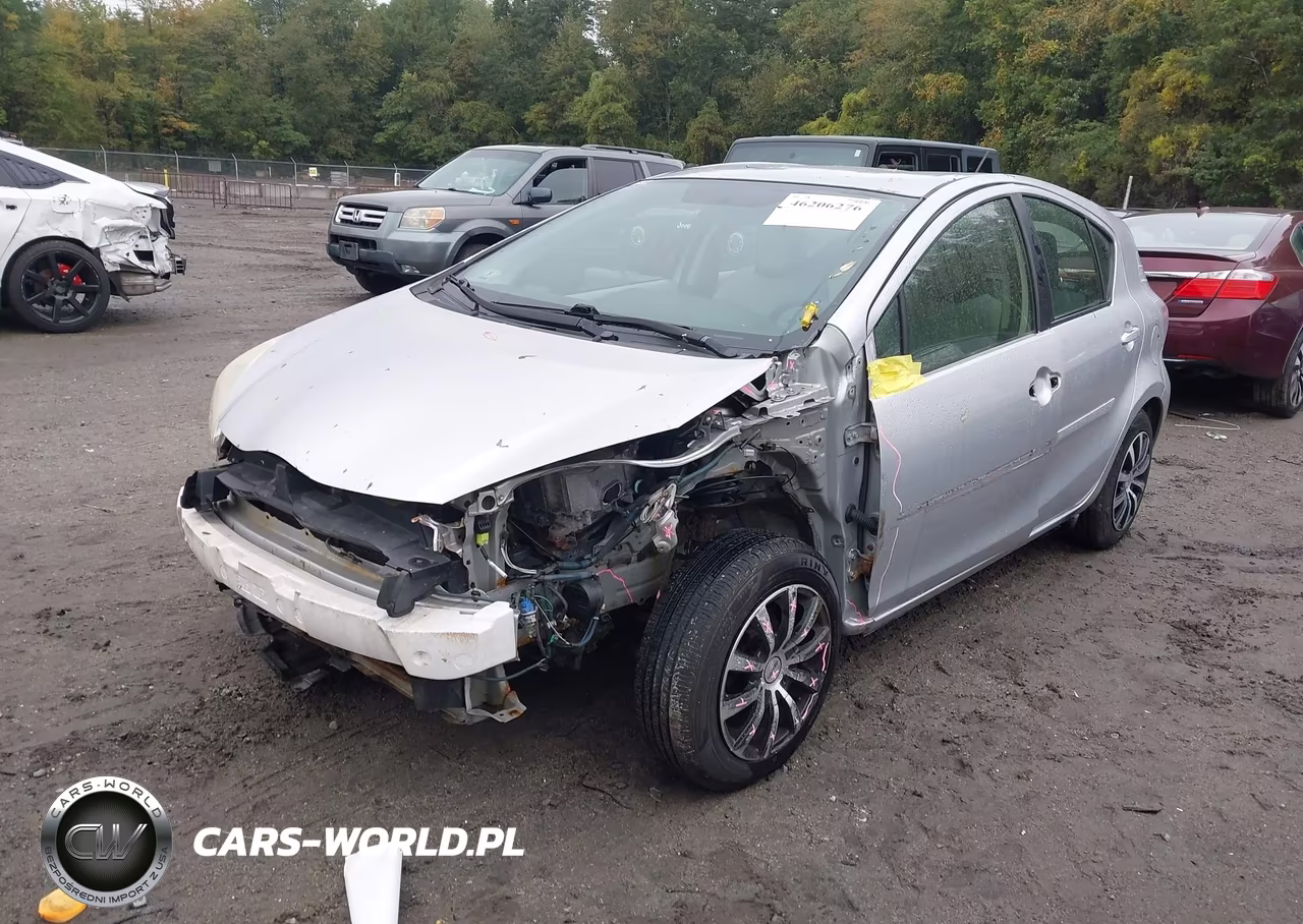 2012 Toyota Prius C One VIN:JTDKDTB34C1516835 - 2