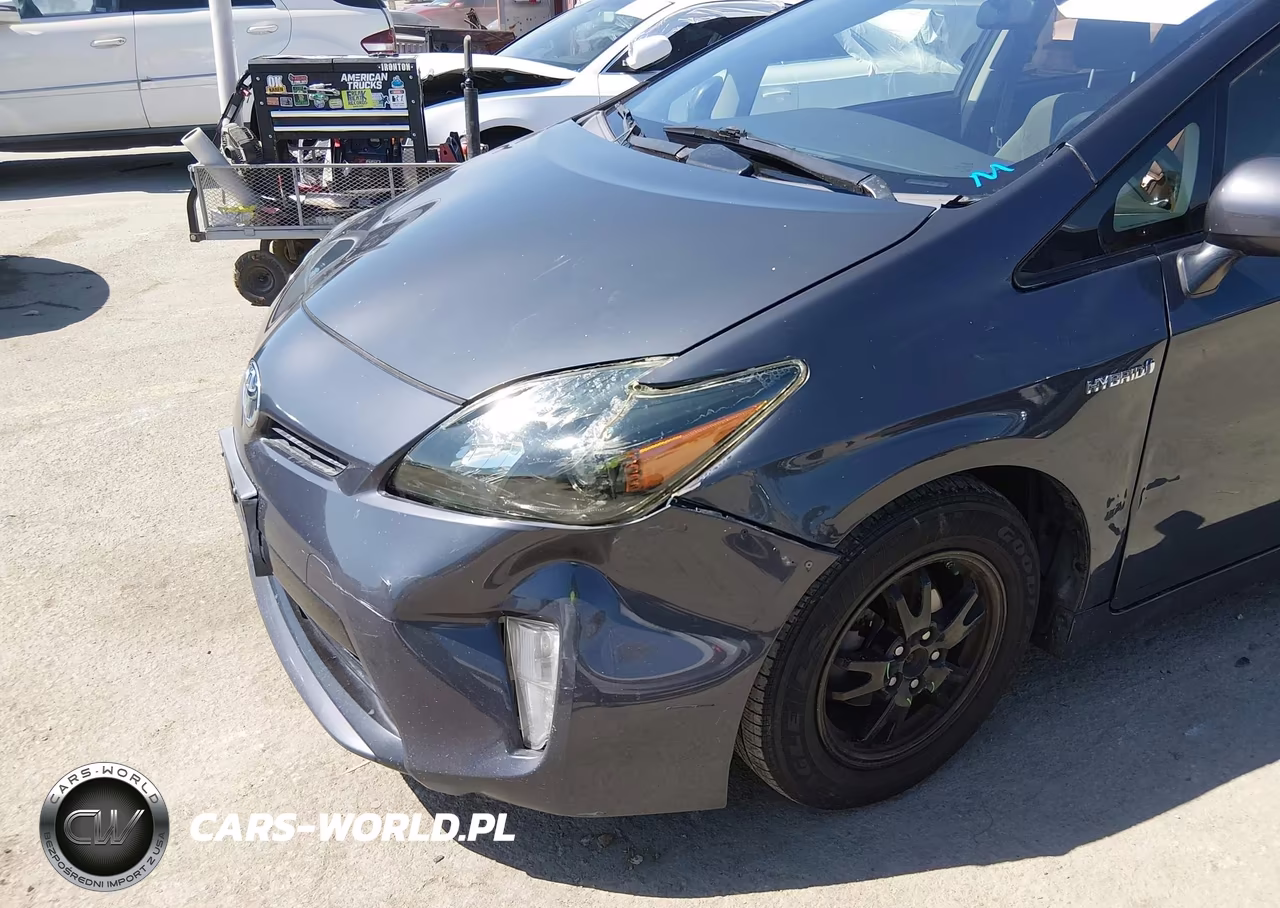 2014 Toyota Prius Three VIN:JTDKN3DU1E1745592 - 6