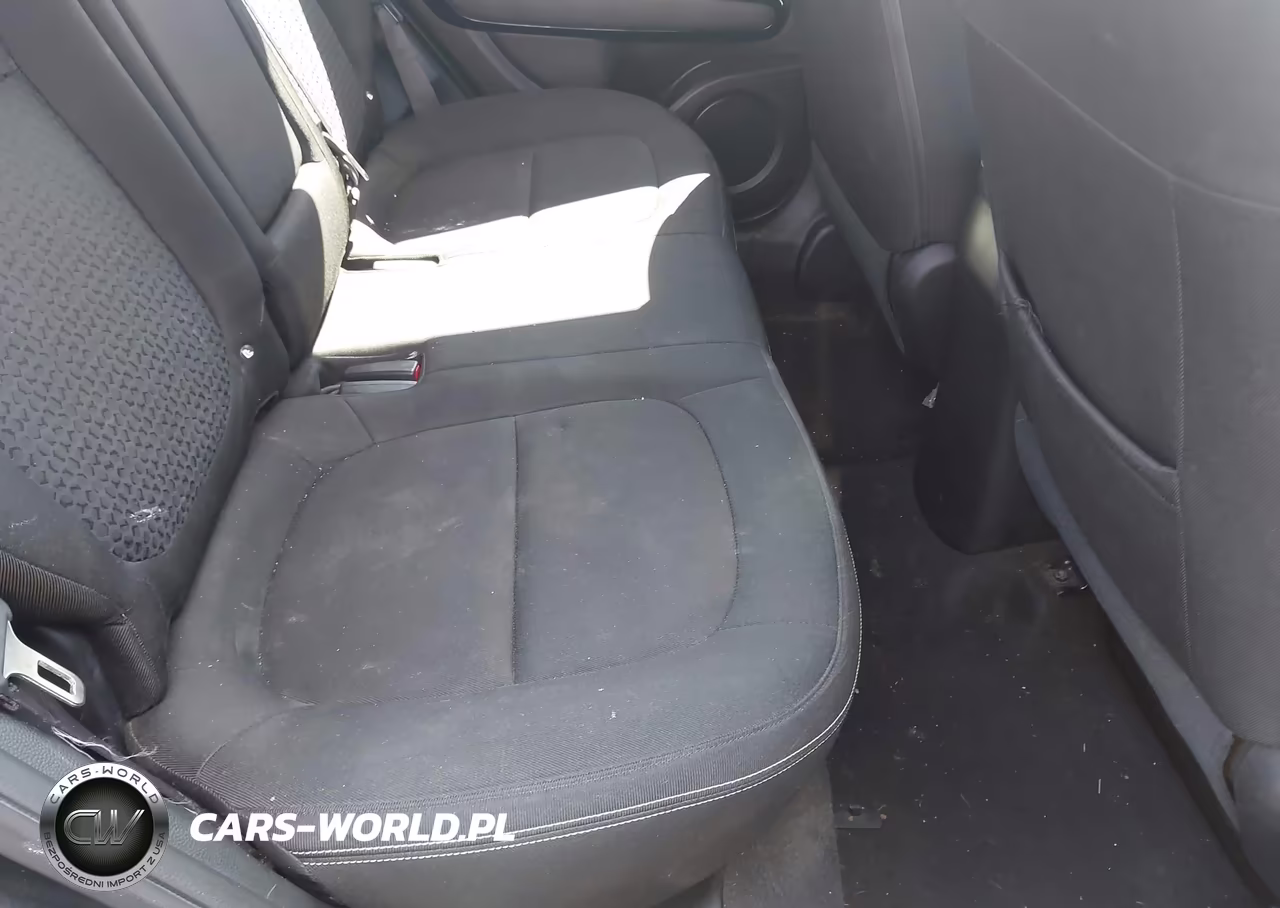 2014 Kia Soul + VIN:KNDJP3A57E7024533 - 8