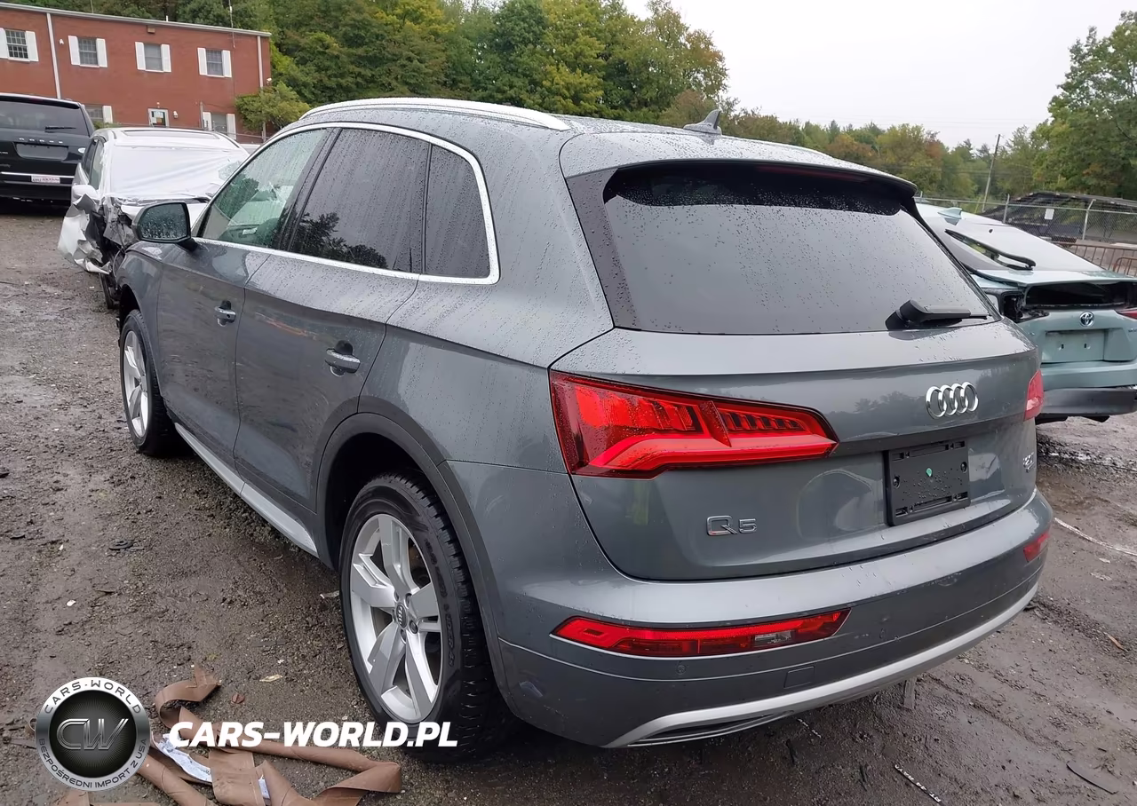 2018 Audi Q5 2.0T Premium-2.0T Tech Premium VIN:WA1BNAFY7J2245763 - 3