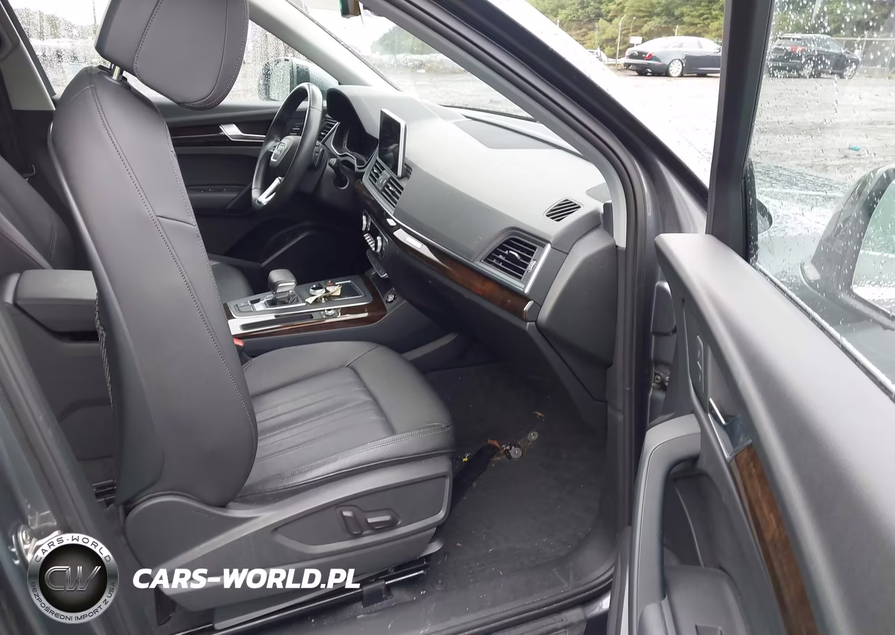 2018 Audi Q5 2.0T Premium-2.0T Tech Premium VIN:WA1BNAFY7J2245763 - 5