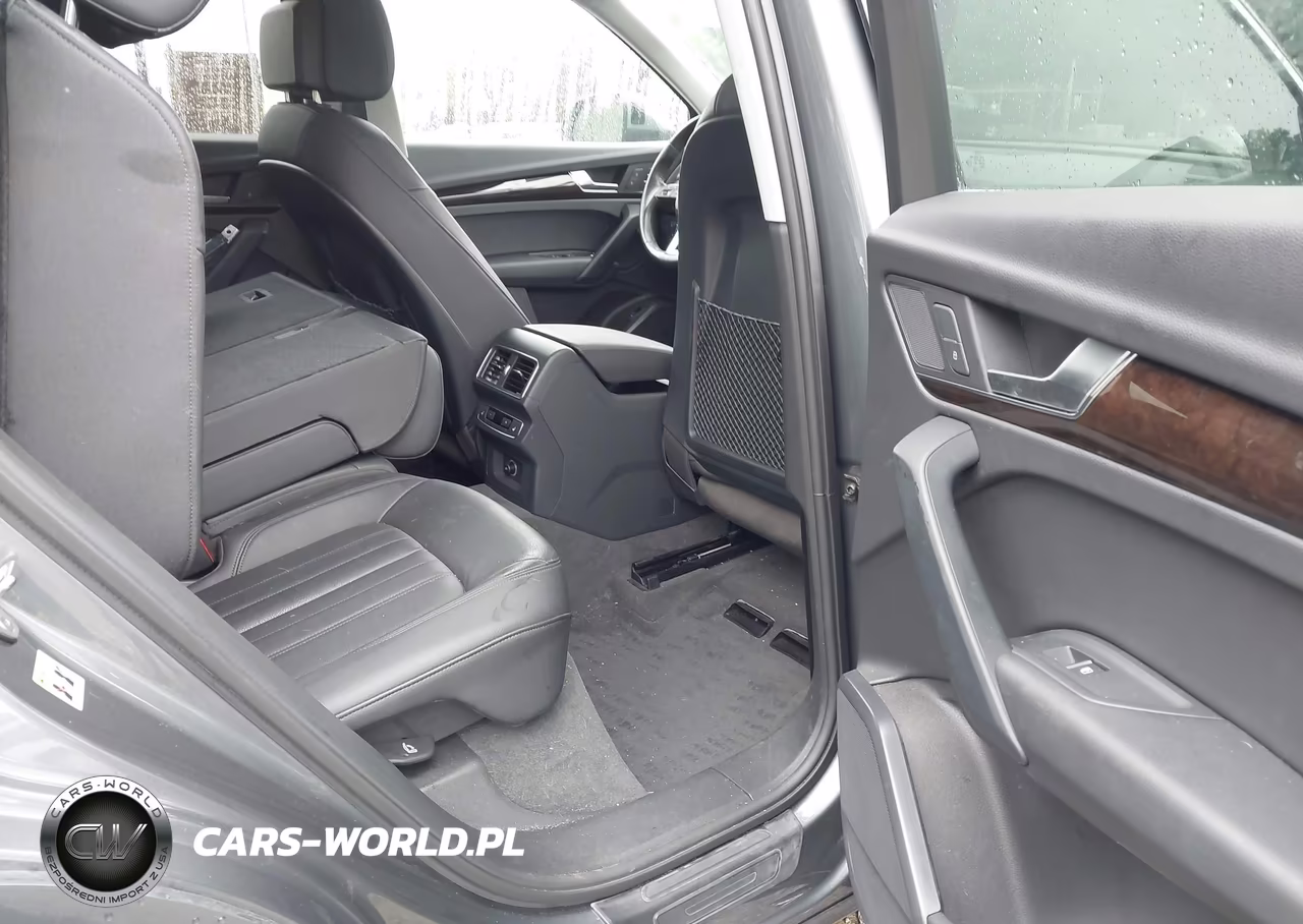 2018 Audi Q5 2.0T Premium-2.0T Tech Premium VIN:WA1BNAFY7J2245763 - 8