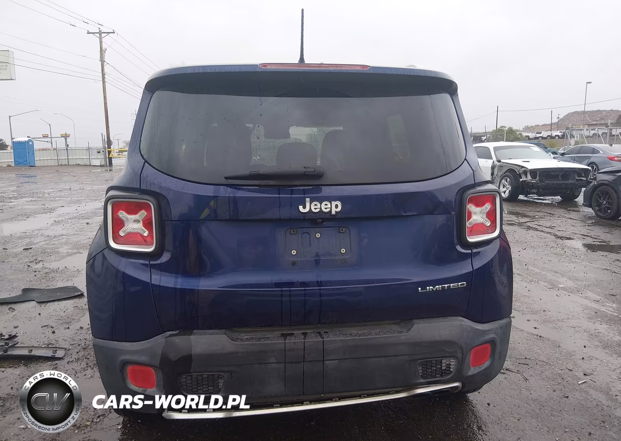 2016 Jeep Renegade Limited VIN:ZACCJADT4GPC76139 - 17