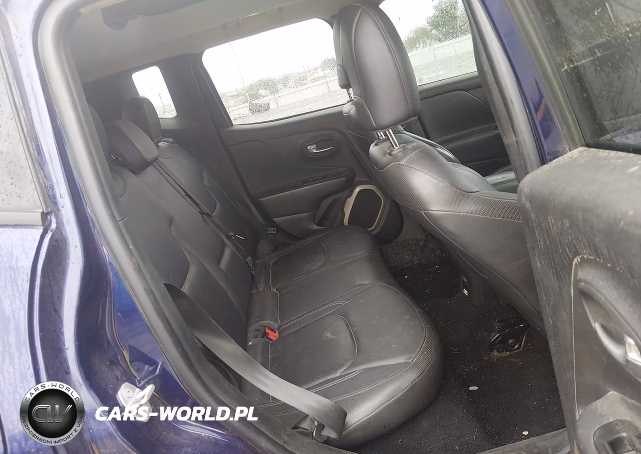 2016 Jeep Renegade Limited VIN:ZACCJADT4GPC76139 - 8