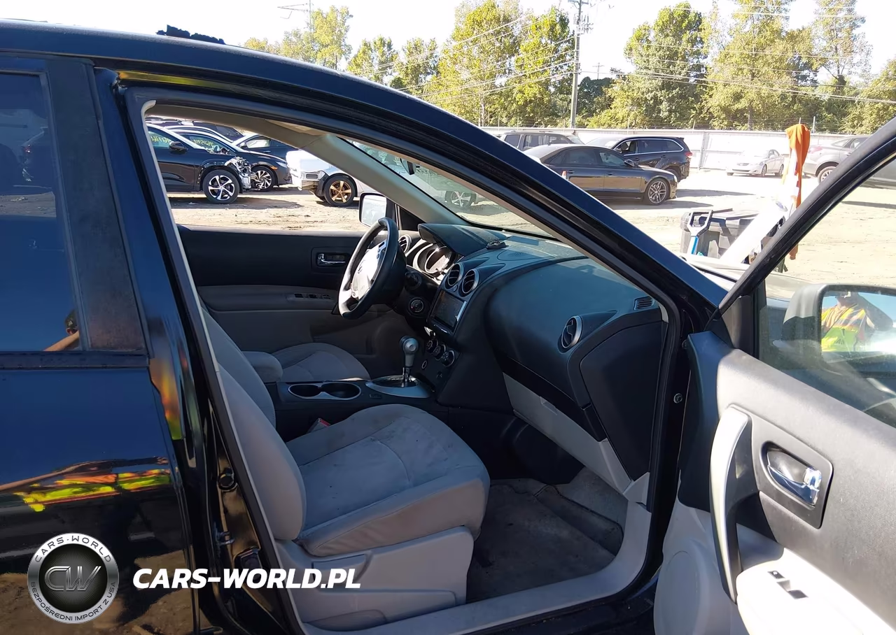 2012 Nissan Rogue S VIN:JN8AS5MV8CW358180 - 5