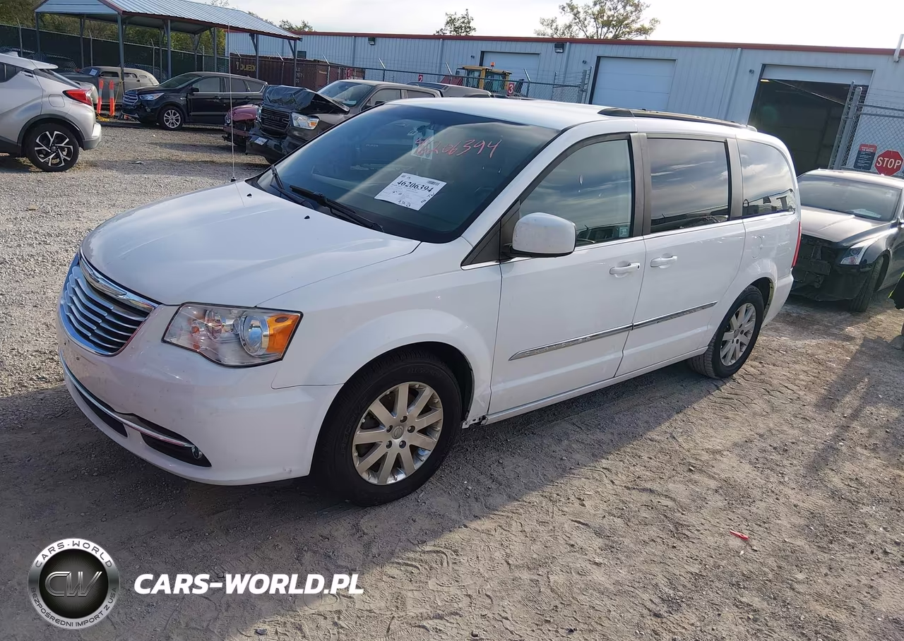 2015 Chrysler Town & Country Touring VIN:2C4RC1BG0FR726230 - 2