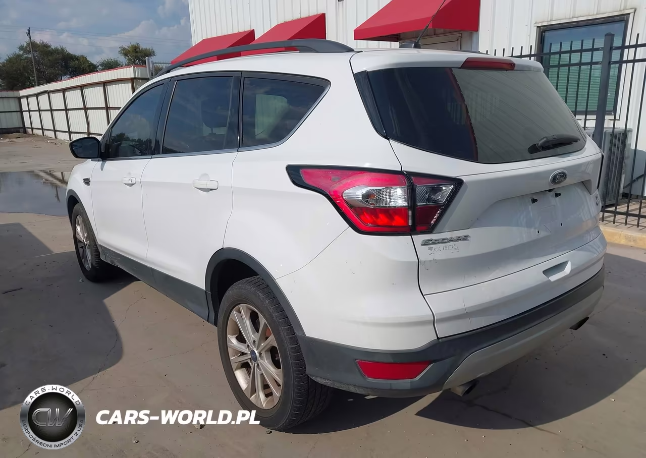 2018 Ford Escape Se VIN:1FMCU0GD0JUC34414 - 3