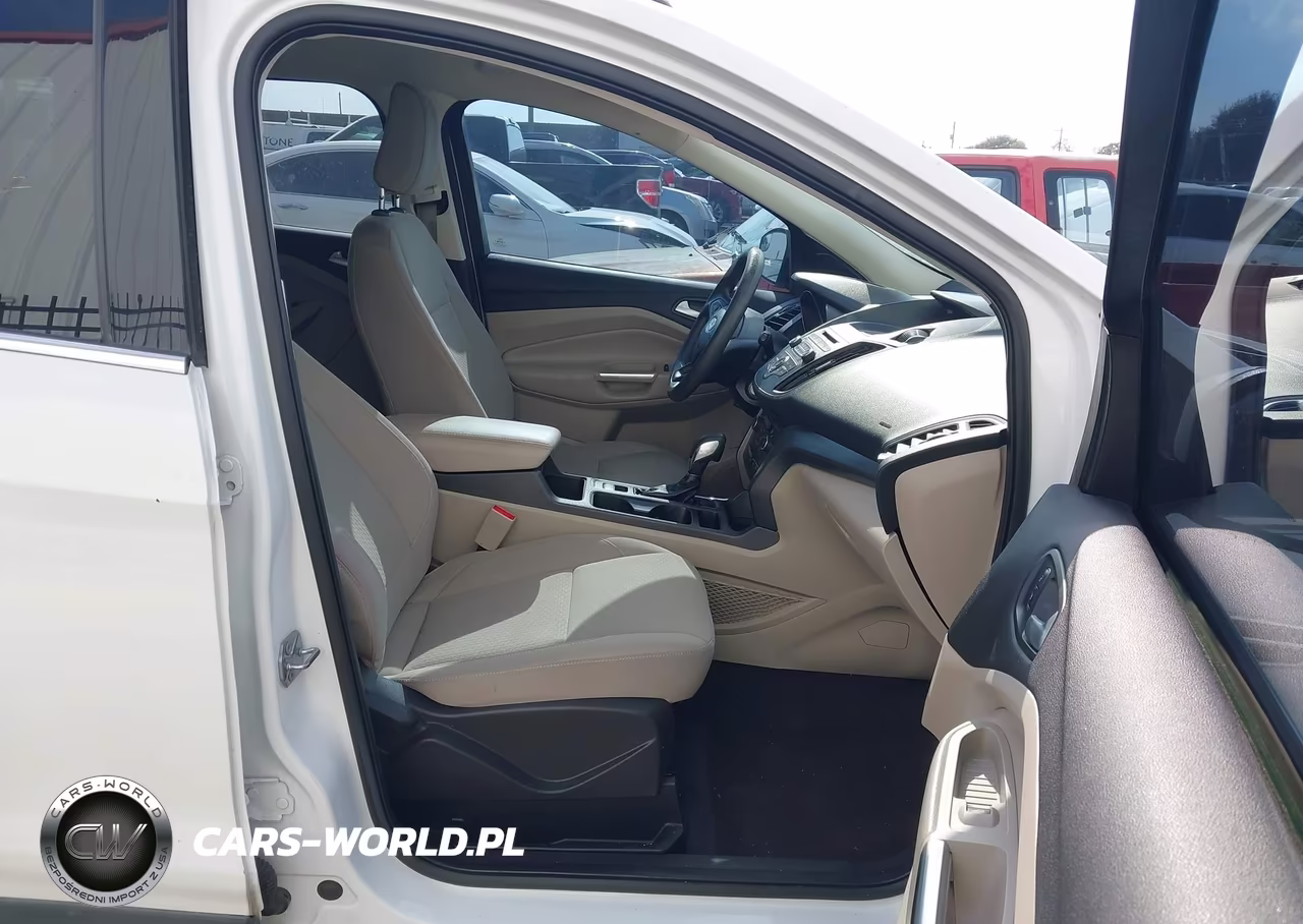2018 Ford Escape Se VIN:1FMCU0GD0JUC34414 - 5