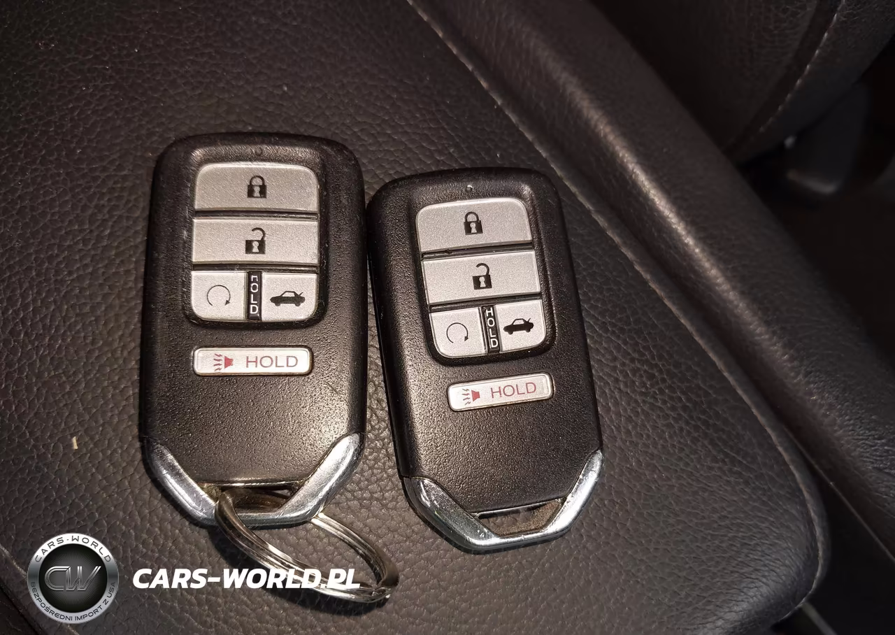 2019 Honda Civic Sport VIN:19XFC2F80KE051552 - 11