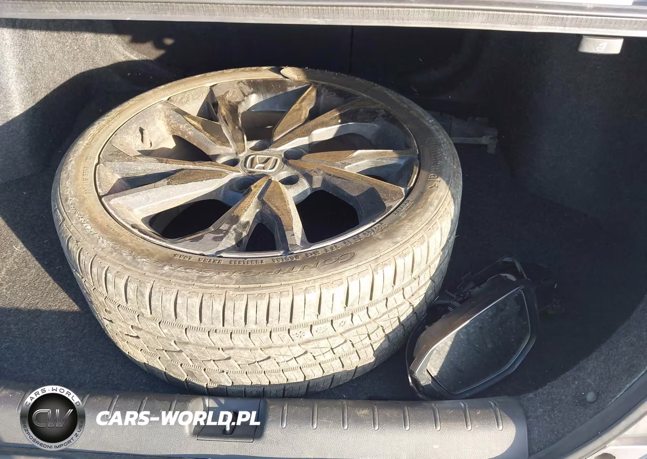 2019 Honda Civic Sport VIN:19XFC2F80KE051552 - 12