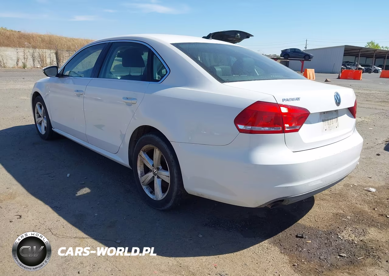 2012 Volkswagen Passat 2.5L Se VIN:1VWBP7A37CC034362 - 3