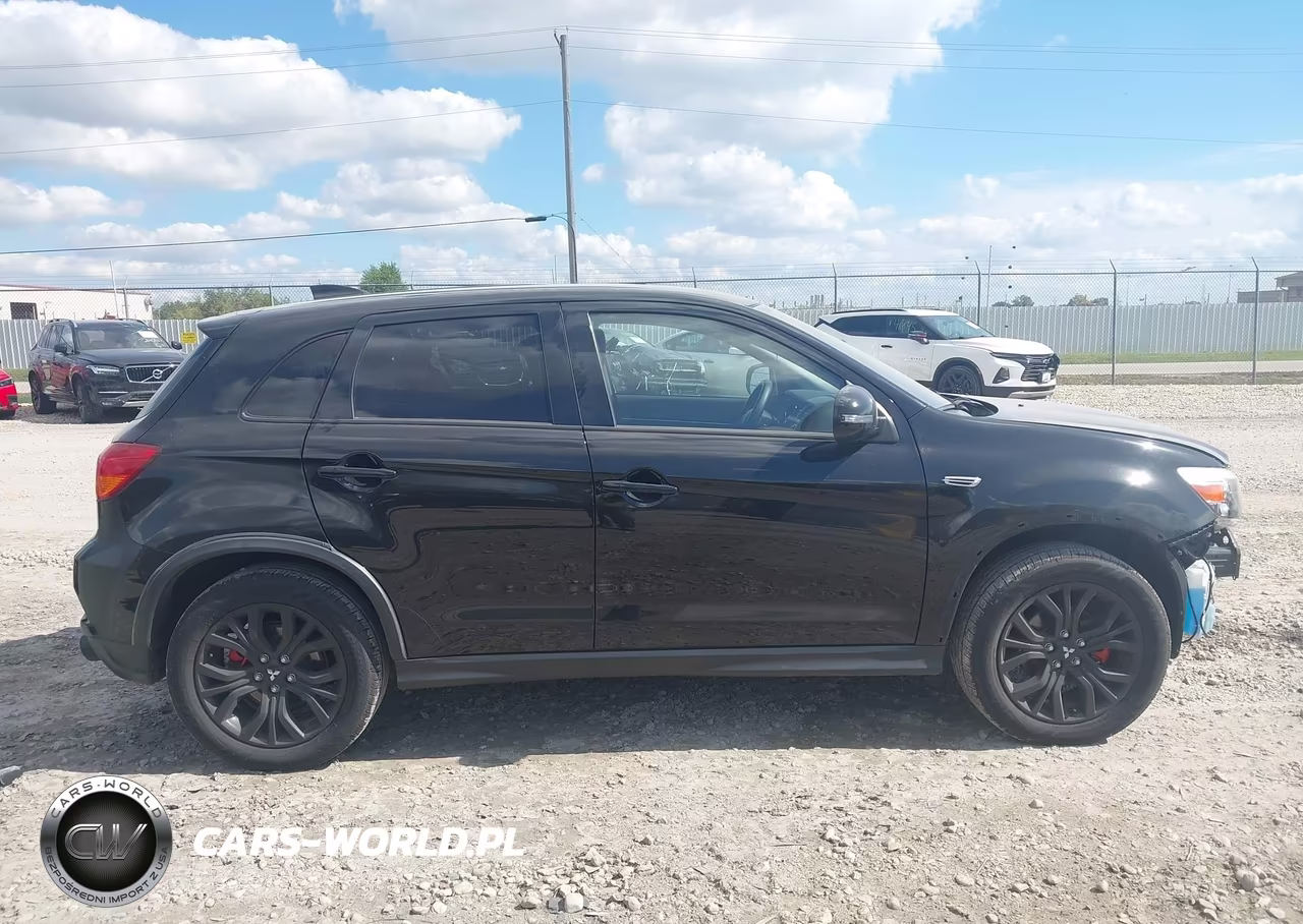 2018 Mitsubishi Outlander Sport 2.0 Le VIN:JA4AR3AU5JU005342 - 14