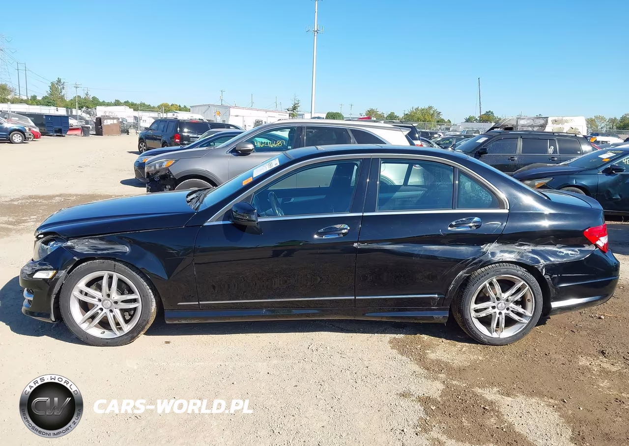 2014 Mercedes-Benz C 300 Sport 4Matic VIN:WDDGF8AB4ER309541 - 14