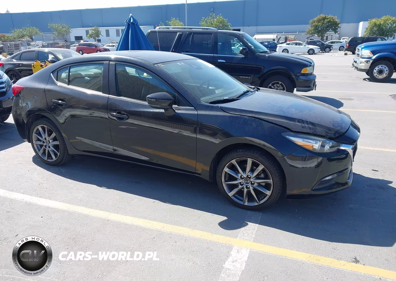 2018 Mazda Mazda3 Touring