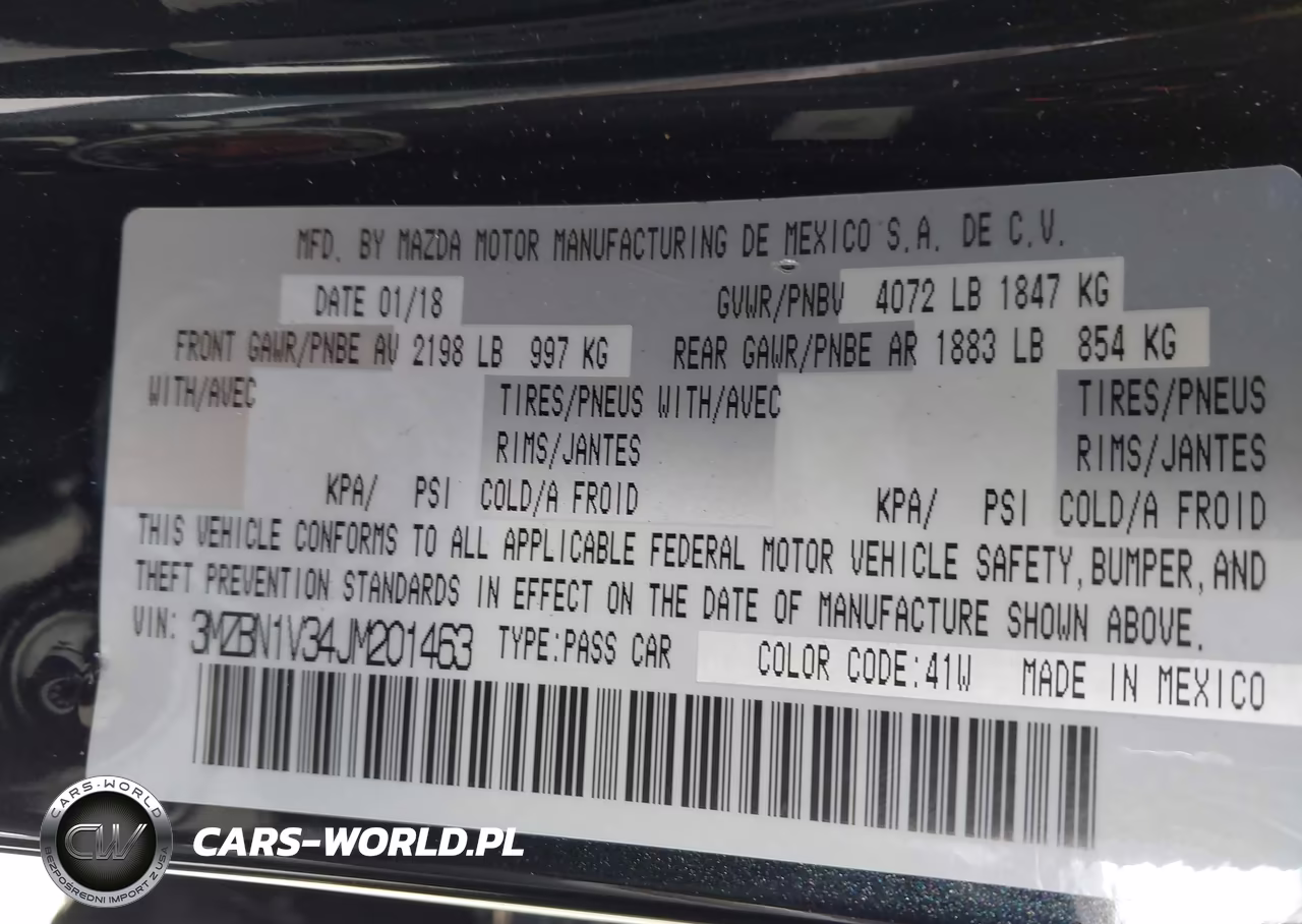 2018 Mazda Mazda3 Touring VIN:3MZBN1V34JM201463 - 9