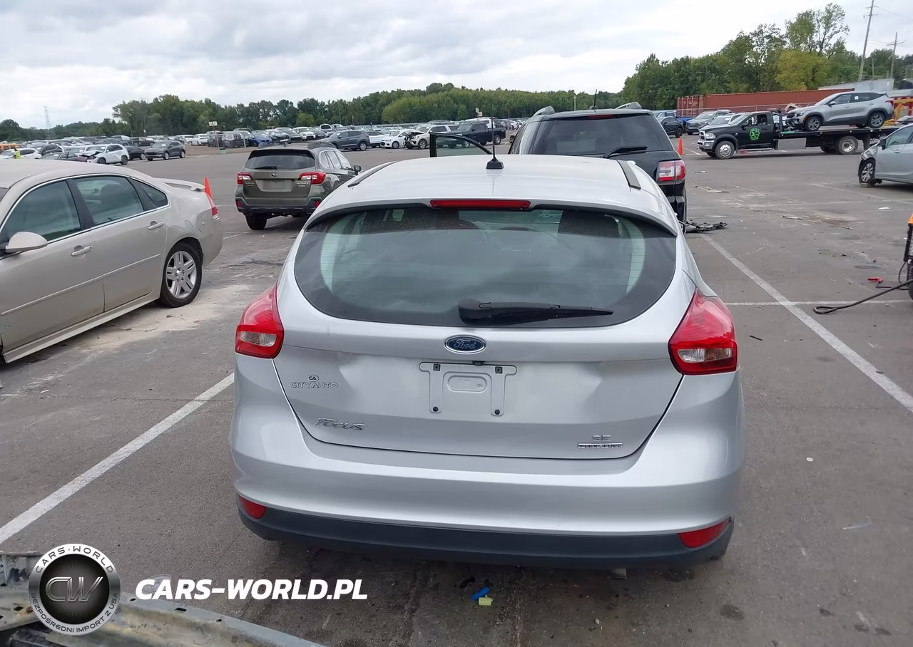2015 Ford Focus Se VIN:1FADP3K23FL223756 - 16