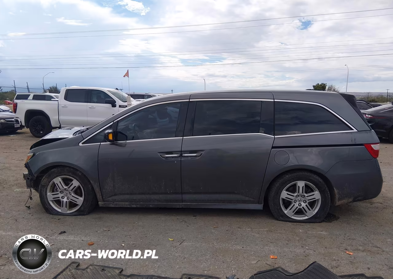 2012 Honda Odyssey Touring-Touring Elite VIN:5FNRL5H96CB130143 - 14