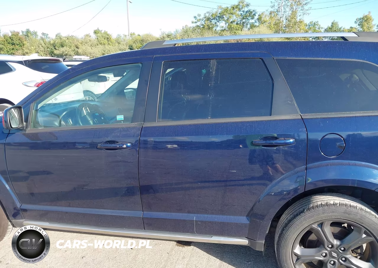 2018 Dodge Journey Crossroad VIN:3C4PDCGBXJT382361 - 14