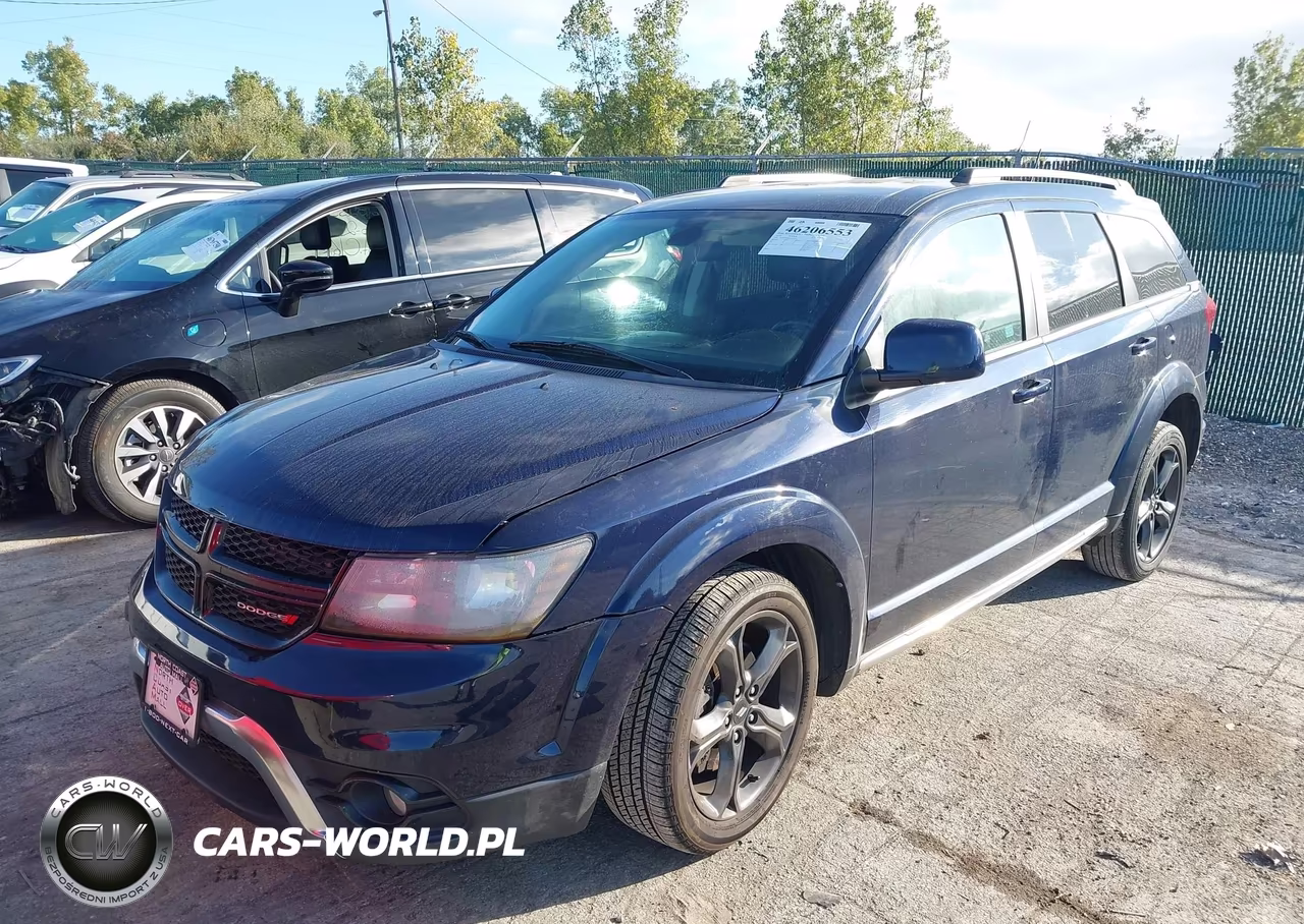 2018 Dodge Journey Crossroad VIN:3C4PDCGBXJT382361 - 2