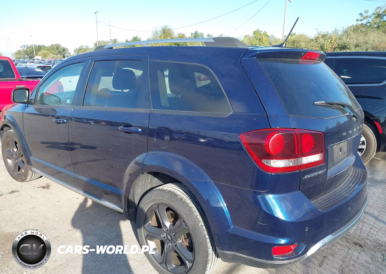 2018 Dodge Journey Crossroad VIN:3C4PDCGBXJT382361 - 3
