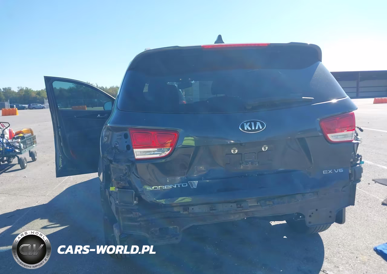 2018 Kia Sorento 3.3L Ex VIN:5XYPH4A50JG430566 - 6