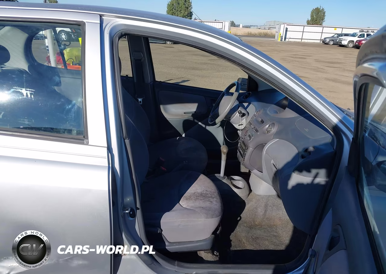 2000 Toyota Echo VIN:JTDBT1237Y0078932 - 5