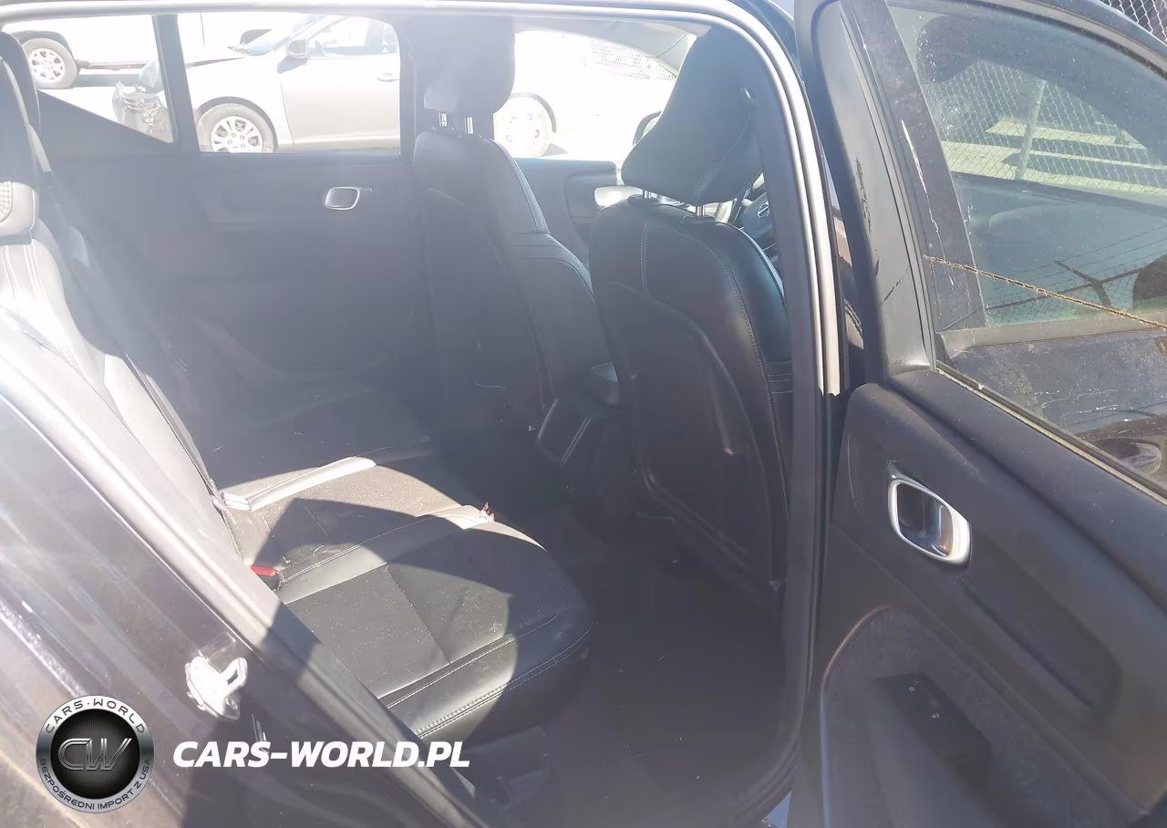 2020 Volvo Xc40 T5 Momentum VIN:YV4162UK6L2239309 - 8