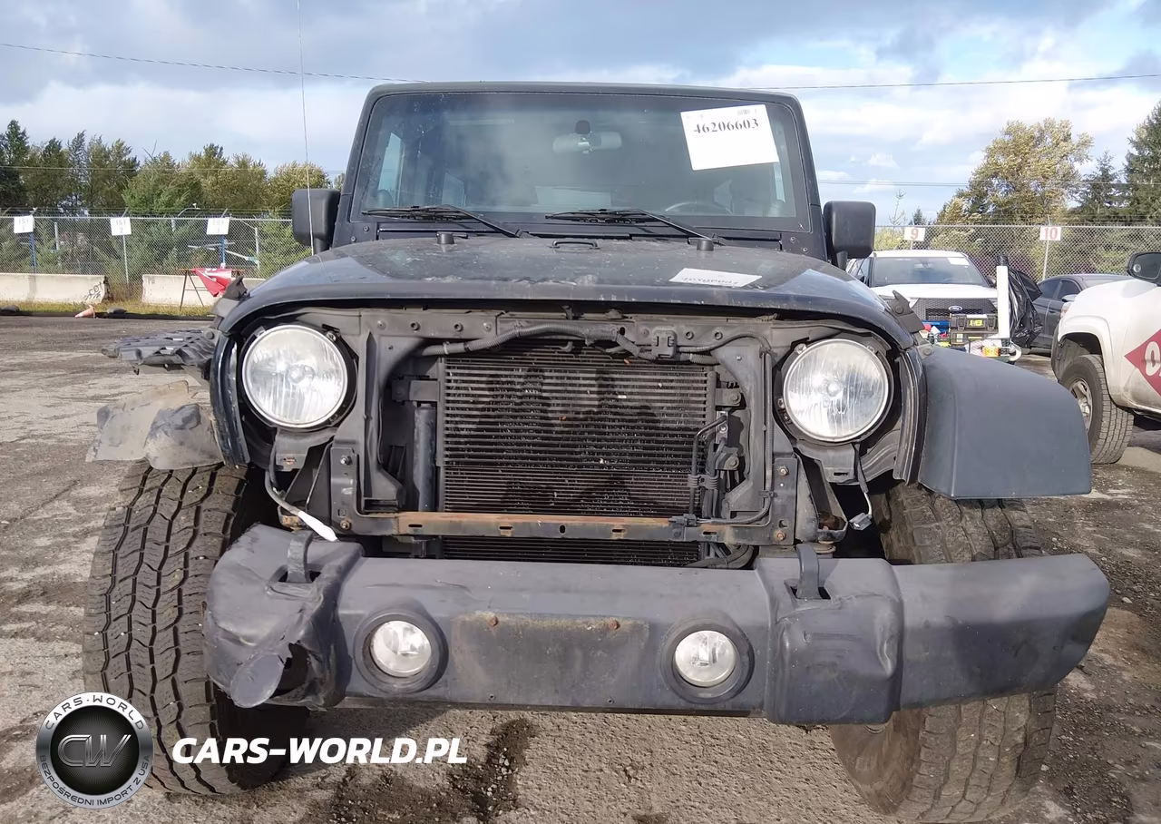2012 Jeep Wrangler Unlimited Rubicon VIN:1C4BJWFG0CL258745 - 13