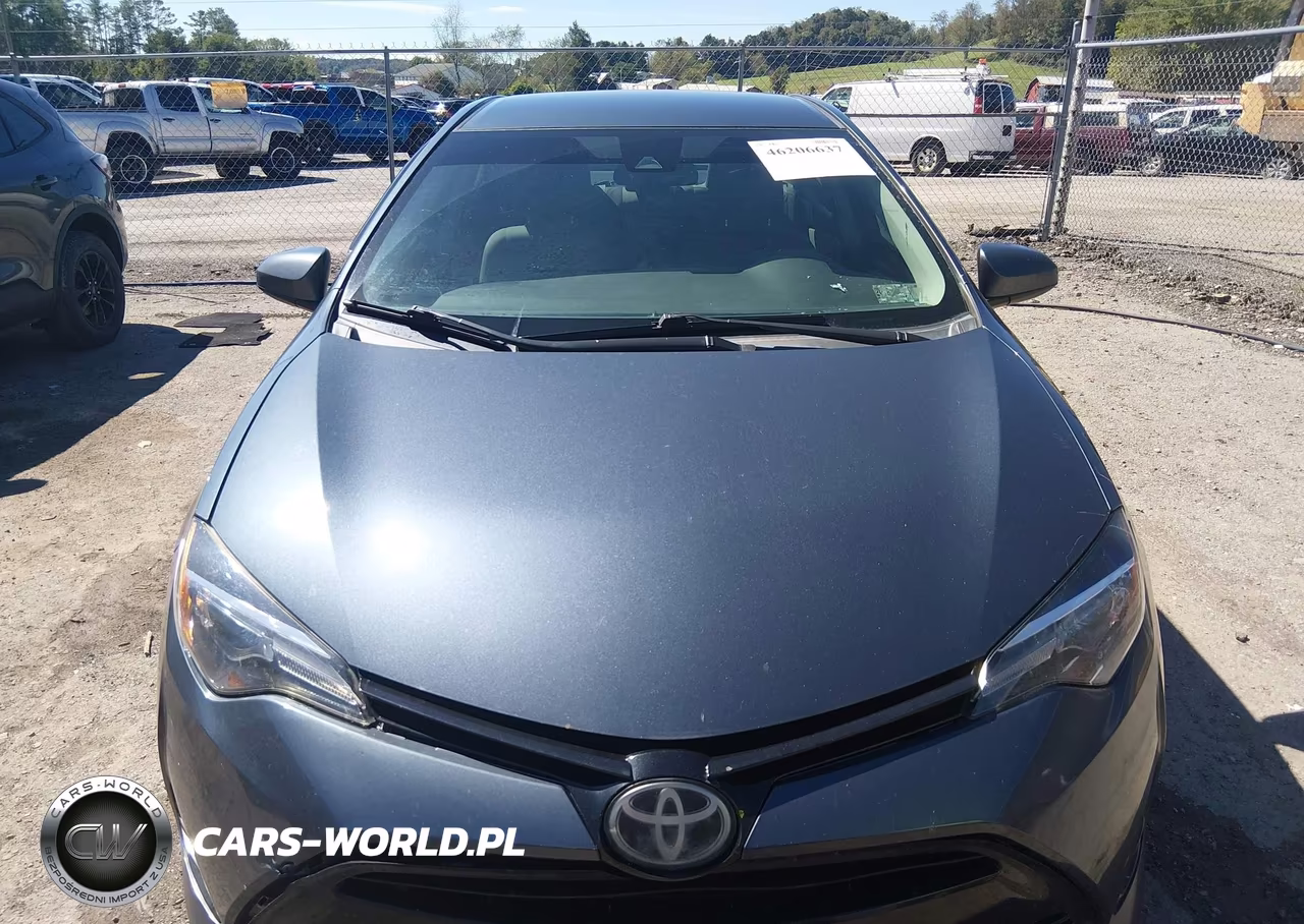 2017 Toyota Corolla Le VIN:2T1BURHE6HC850153 - 12