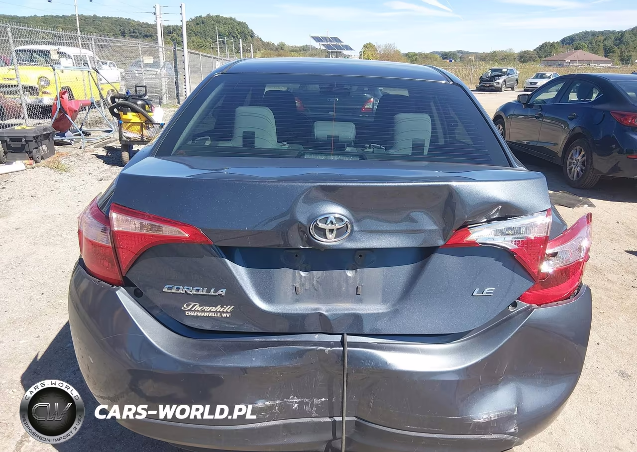 2017 Toyota Corolla Le VIN:2T1BURHE6HC850153 - 16