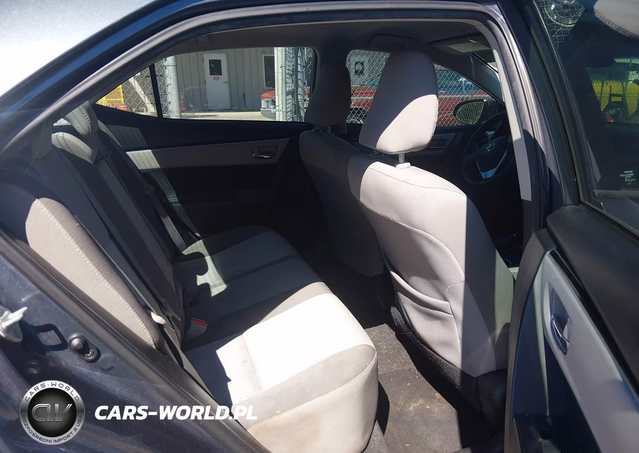 2017 Toyota Corolla Le VIN:2T1BURHE6HC850153 - 8