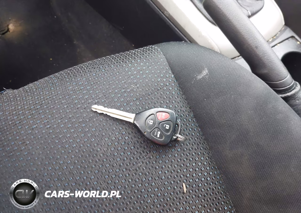 2010 Toyota Corolla S VIN:2T1BU4EEXAC452568 - 11