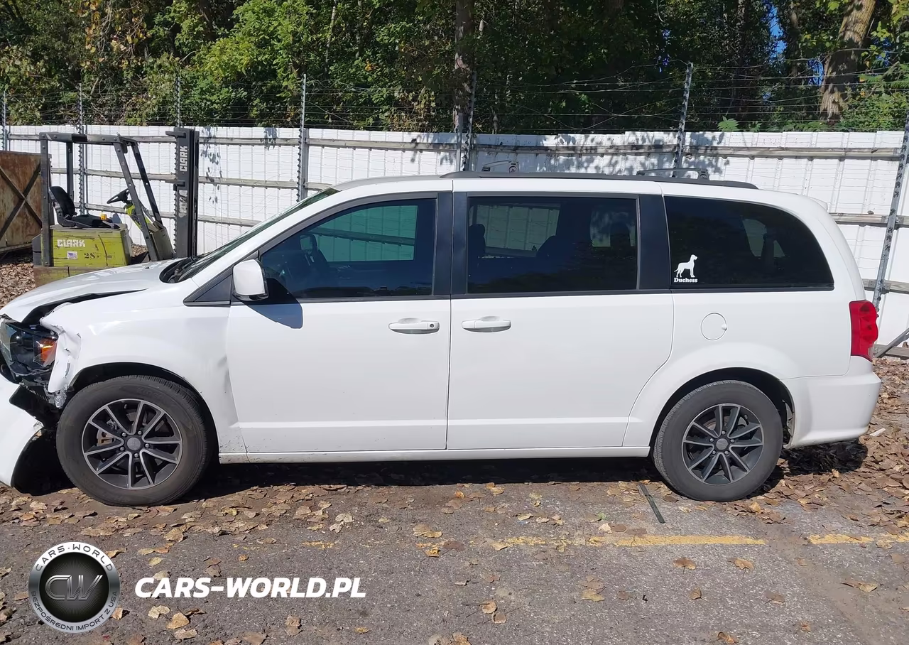 2018 Dodge Grand Caravan Gt VIN:2C4RDGEG4JR199989 - 14