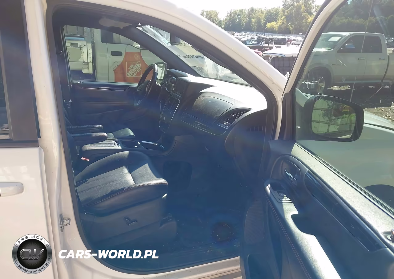 2018 Dodge Grand Caravan Gt VIN:2C4RDGEG4JR199989 - 5