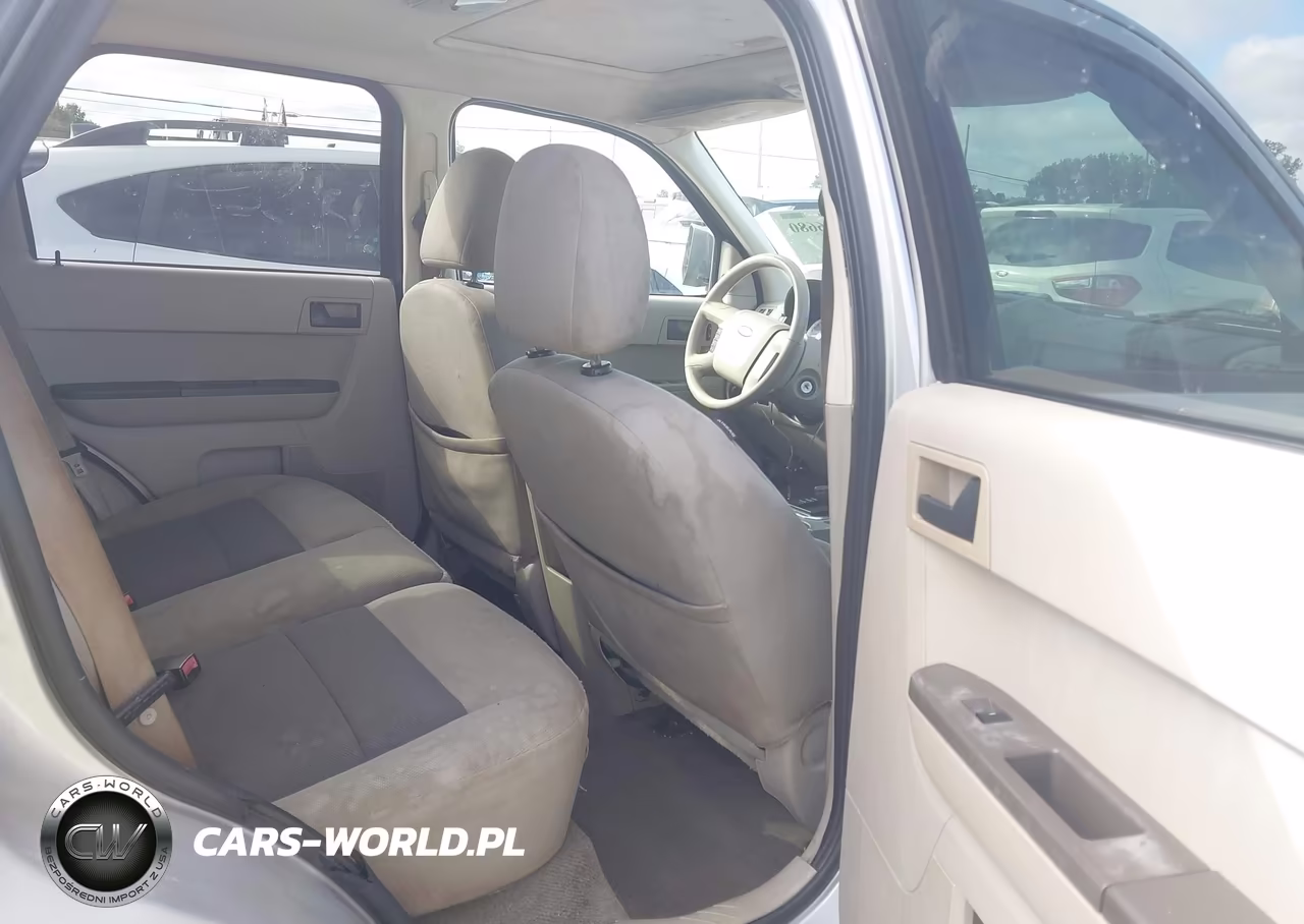 2008 Ford Escape Xlt VIN:1FMCU031X8KE62180 - 8