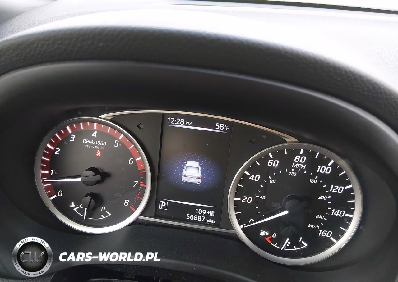 2018 Nissan Sentra Nismo VIN:3N1CB7AP8JY236370 - 7