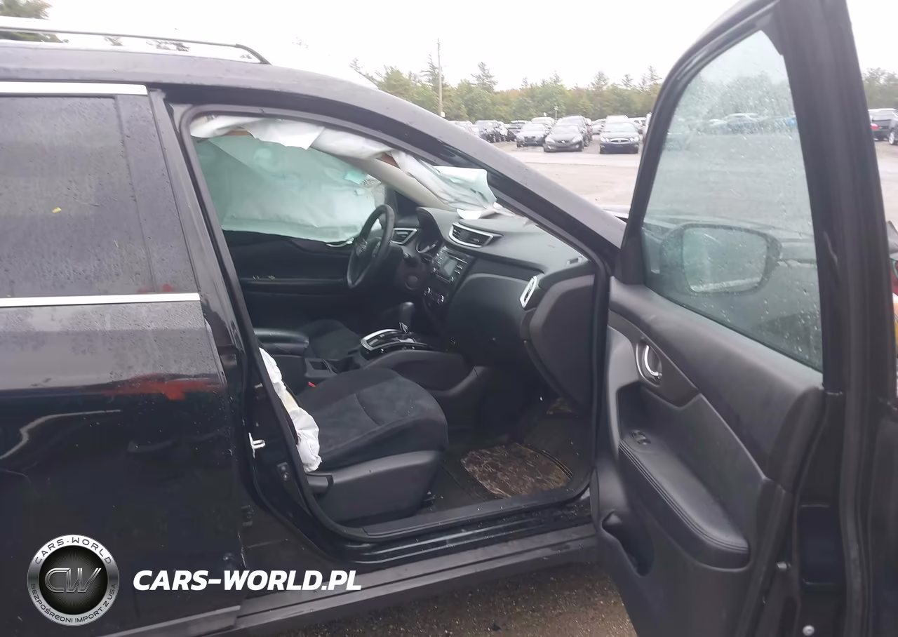 2015 Nissan Rogue Sv VIN:5N1AT2ML5FC851824 - 5