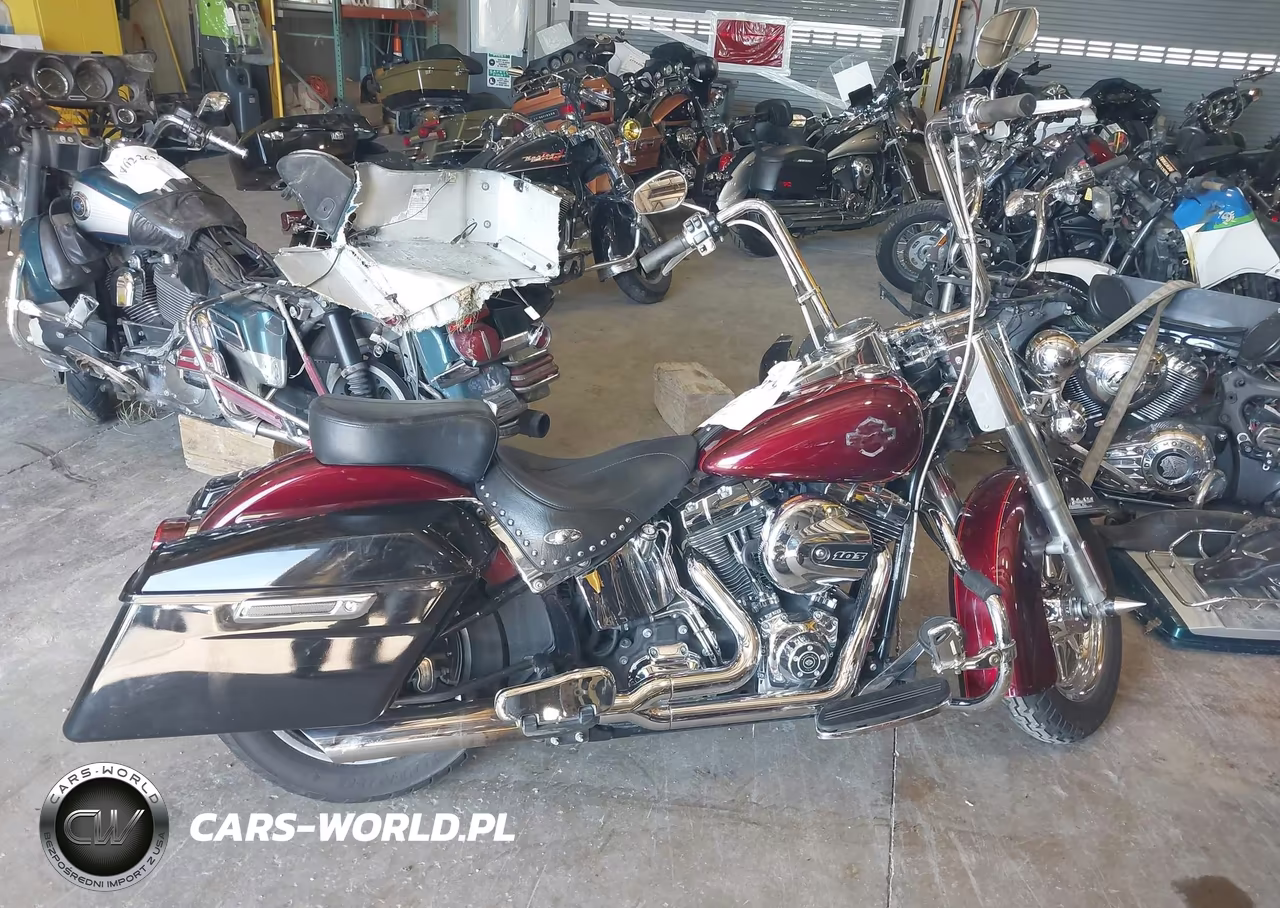 2017 Harley-Davidson Flstc Heritage Softail Classic VIN:1HD1BWV1XHB015946 - 11