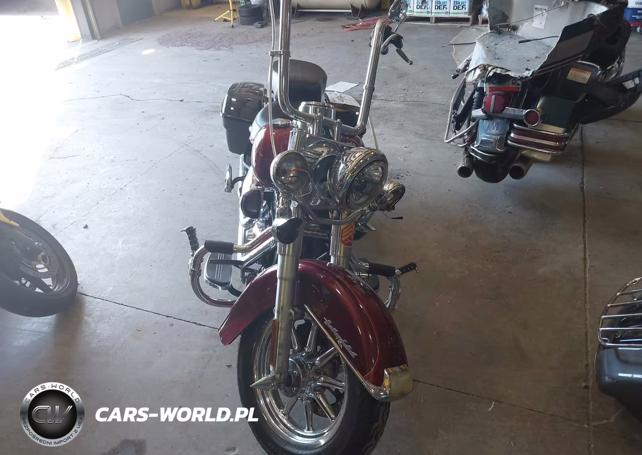 2017 Harley-Davidson Flstc Heritage Softail Classic VIN:1HD1BWV1XHB015946 - 5
