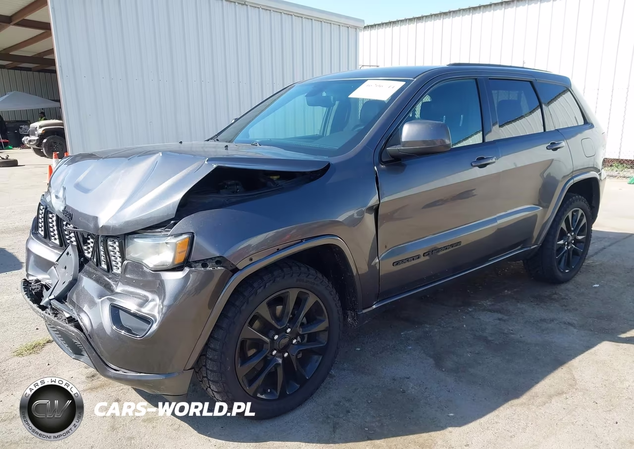 2018 Jeep Grand Cherokee Altitude 4X2 VIN:1C4RJEAG4JC382885 - 2