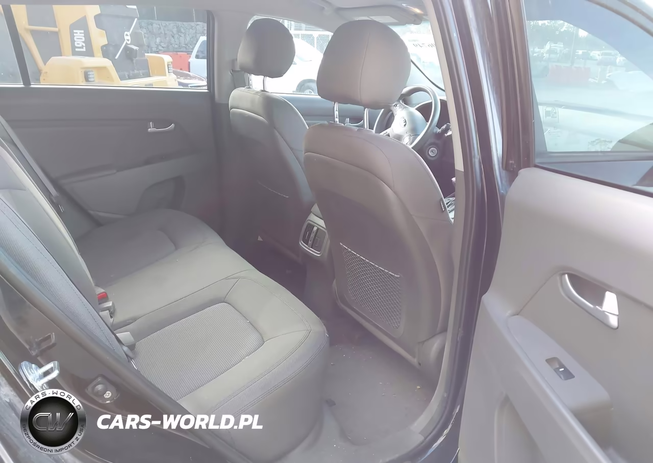 2015 Kia Sportage Lx VIN:KNDPBCACXF7671484 - 8