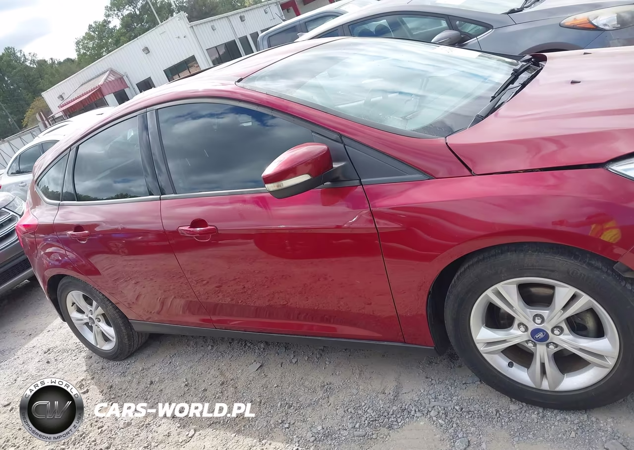 2013 Ford Focus Se VIN:1FADP3K22DL124049 - 13