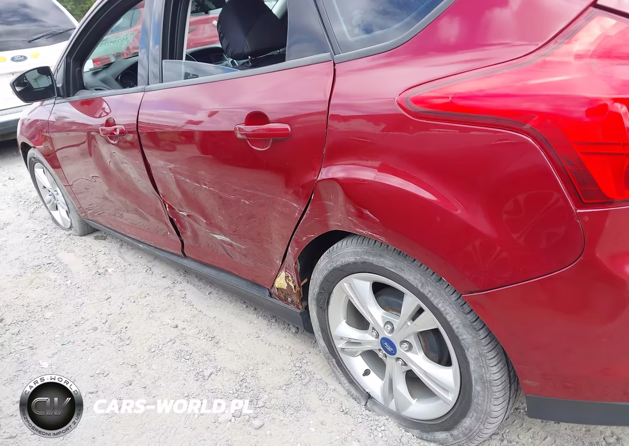 2013 Ford Focus Se VIN:1FADP3K22DL124049 - 6