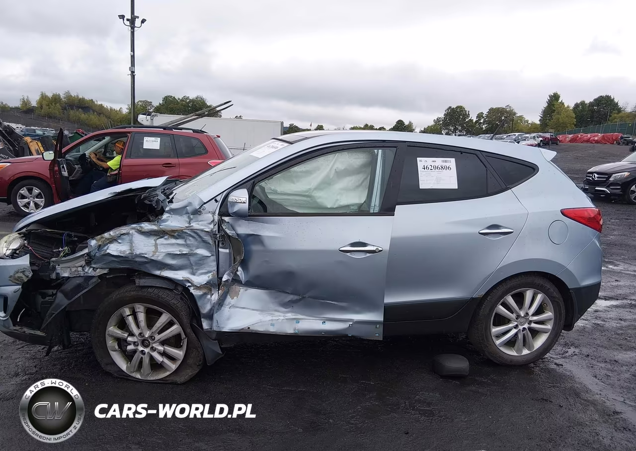 2011 Hyundai Tucson Limited VIN:KM8JUCAC2BU203384 - 14