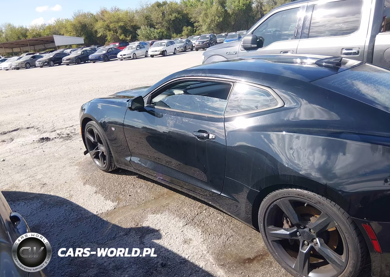 2018 Chevrolet Camaro 2Ss VIN:1G1FH1R72J0134785 - 14