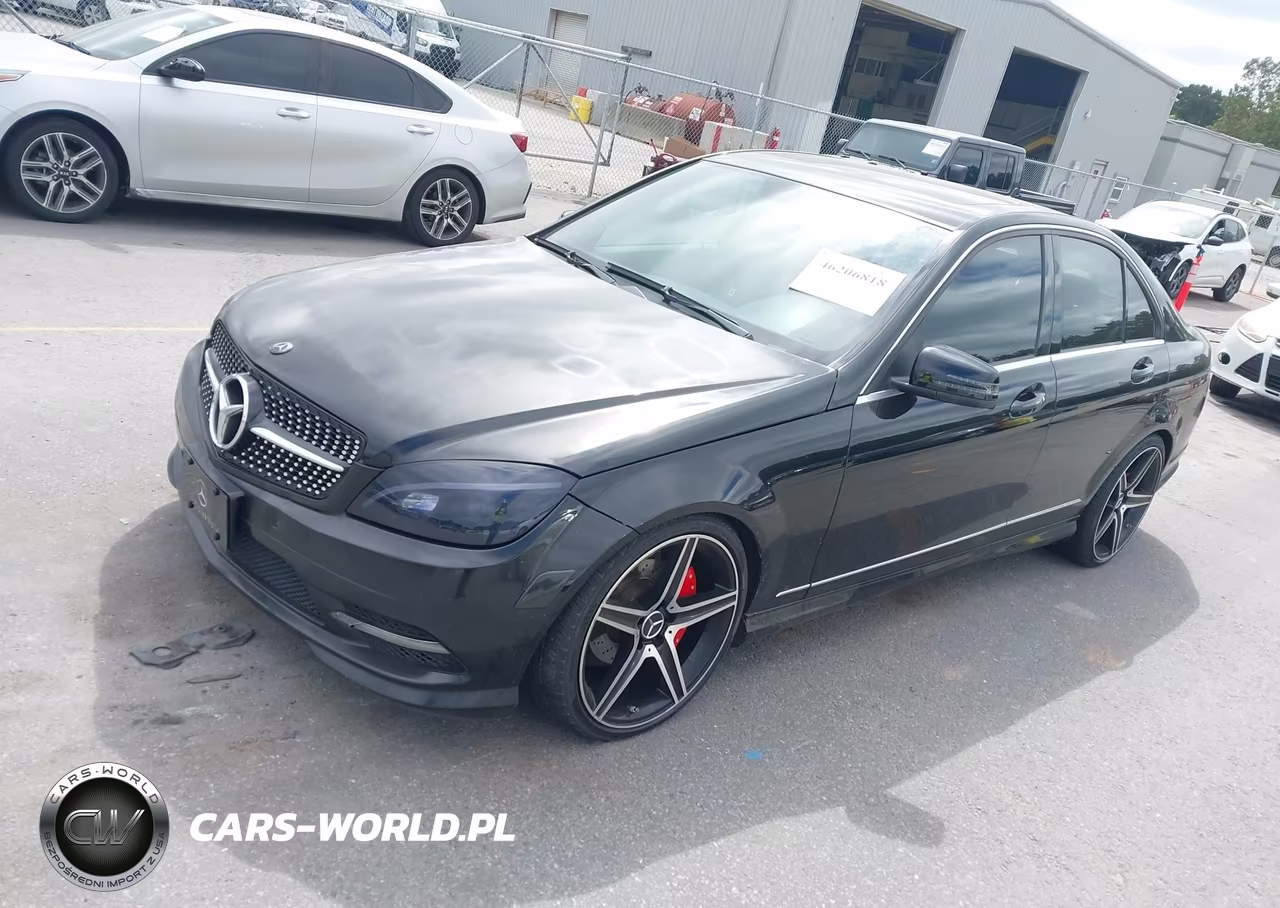2011 Mercedes-Benz C 300 Luxury 4Matic-Sport 4Matic VIN:WDDGF8BB7BR167860 - 2