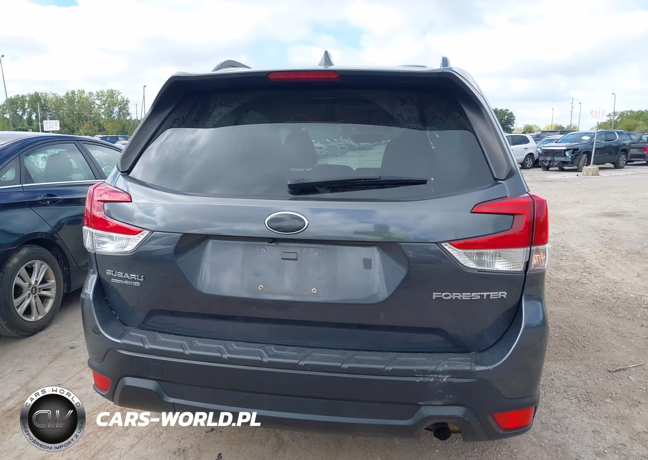 2020 Subaru Forester Premium VIN:JF2SKAJC7LH590206 - 16