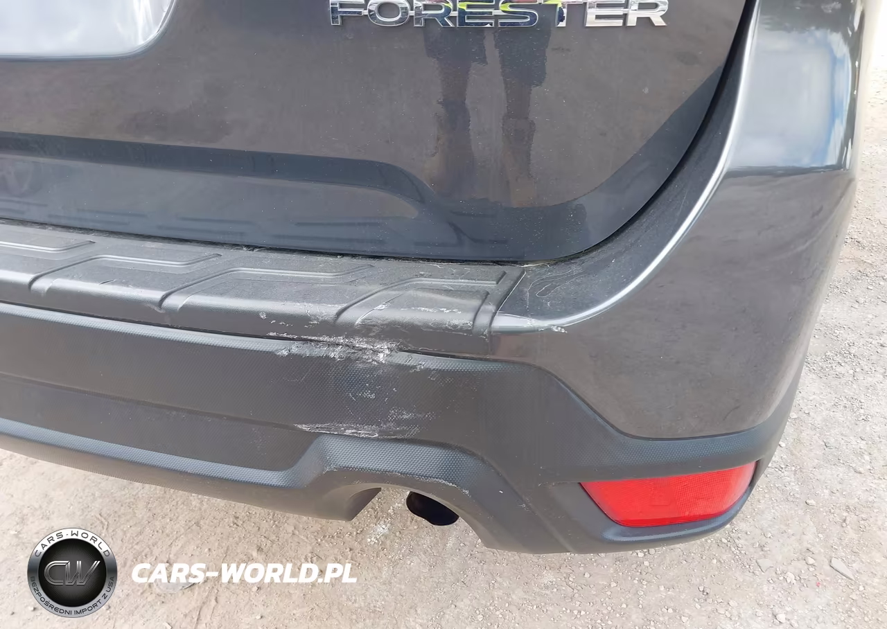 2020 Subaru Forester Premium VIN:JF2SKAJC7LH590206 - 18