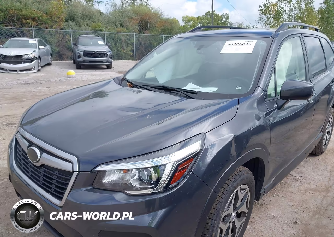 2020 Subaru Forester Premium VIN:JF2SKAJC7LH590206 - 6